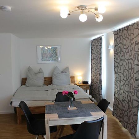 Inside Apartments Шпаєр Екстер'єр фото