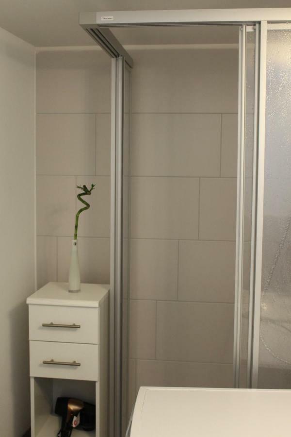 Inside Apartments Шпаєр Екстер'єр фото