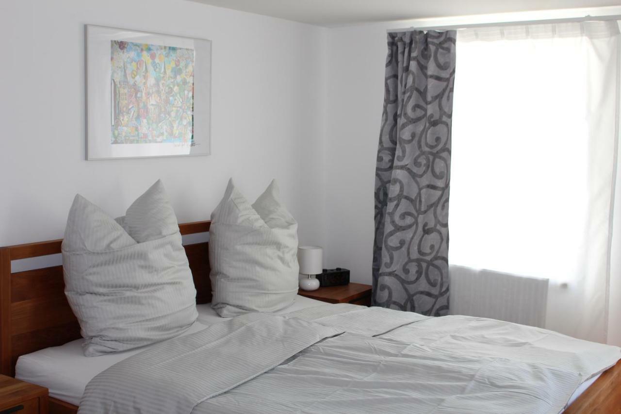 Inside Apartments Шпаєр Екстер'єр фото