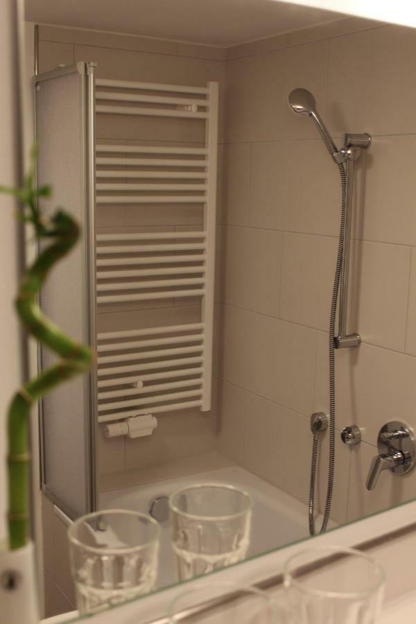 Inside Apartments Шпаєр Екстер'єр фото